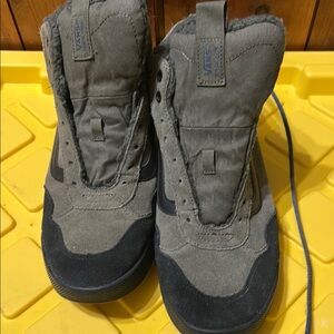 Vans High-Top Sneakers in Olive and Black